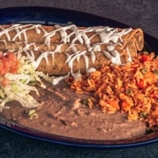 Lunch Flautas plate